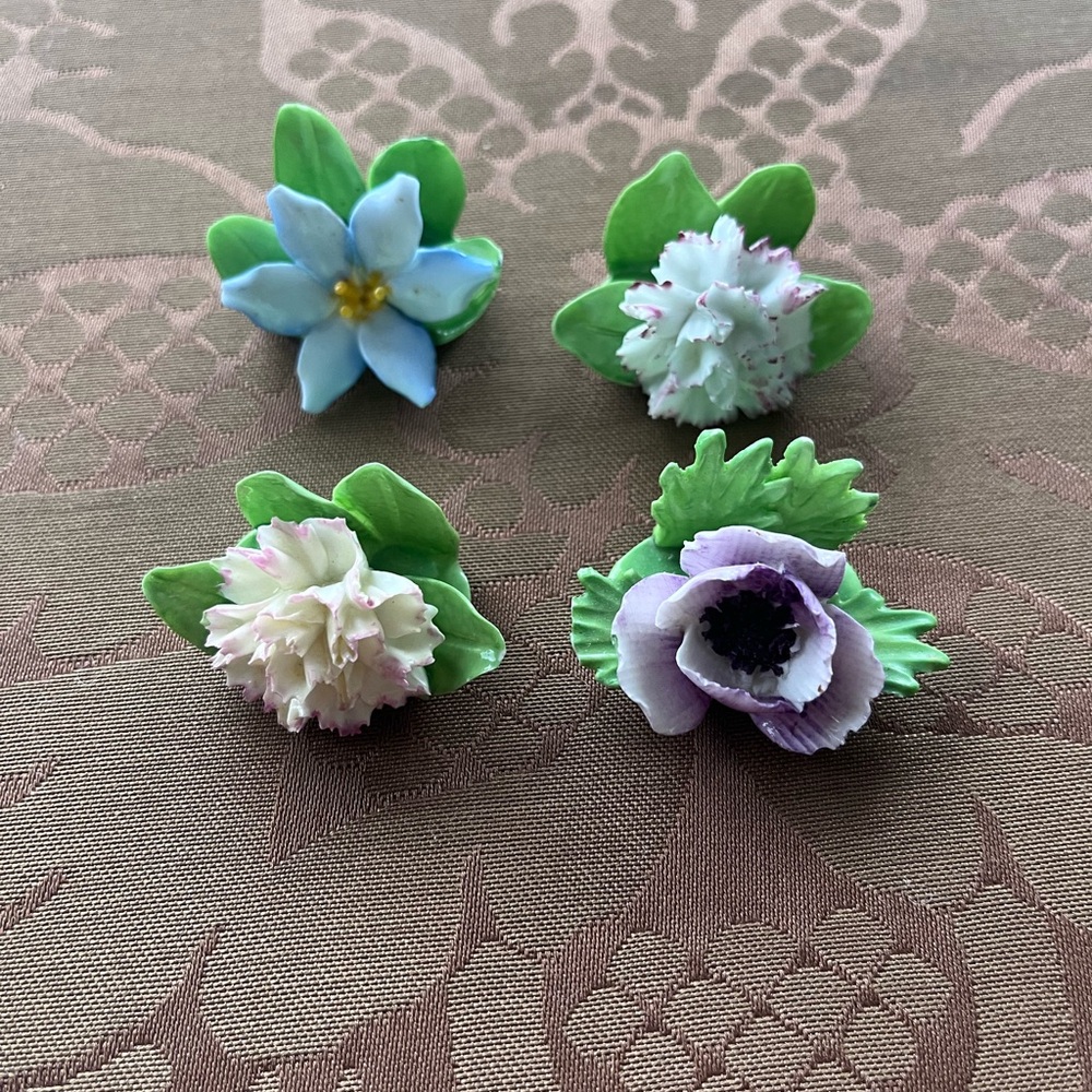 *Wedding Decor* Vintage floral place card holders